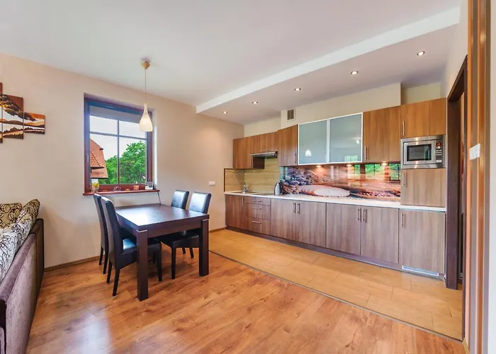 Hania, Sun & Snow * 库瑞尼卡慕斯卡